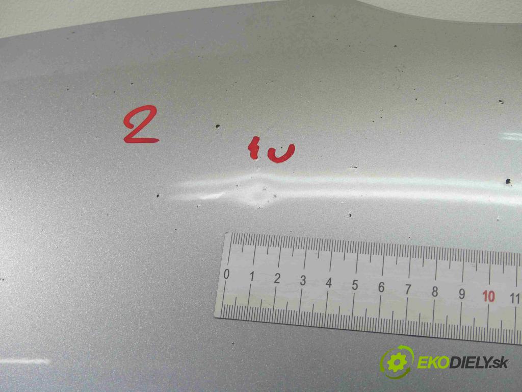 Mazda 5  2005-2010 2.0 16v 145 HP manual 107 kW 1999 cm3 5- kapota predná