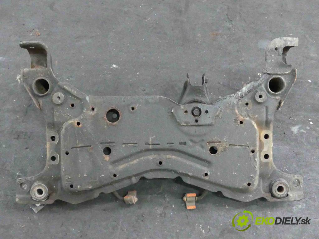 Mazda 5  2005-2010 2.0 16v 145 hp manual 107 kW 1999 cm3 5- výztuha motoru