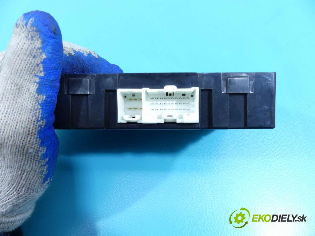 Mazda 5  2005-2010 2.0 16v 145 HP manual 107 kW 1999 cm3 5- modul riadiaca jednotka CC2967560B (Ostatné)