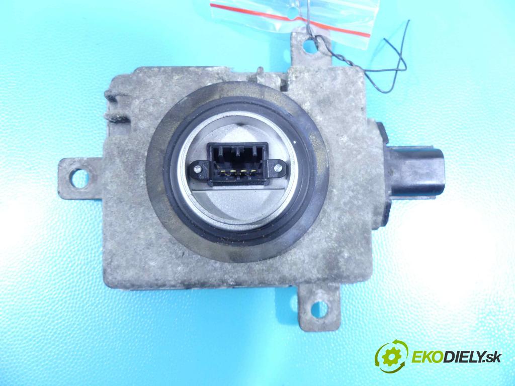 Mazda 5 2005-2010 2.0 16v 145 HP manual 107 kW 1999 cm3 5- střídač: xenon W3T15671 (Riadiace jednotky xenónu)