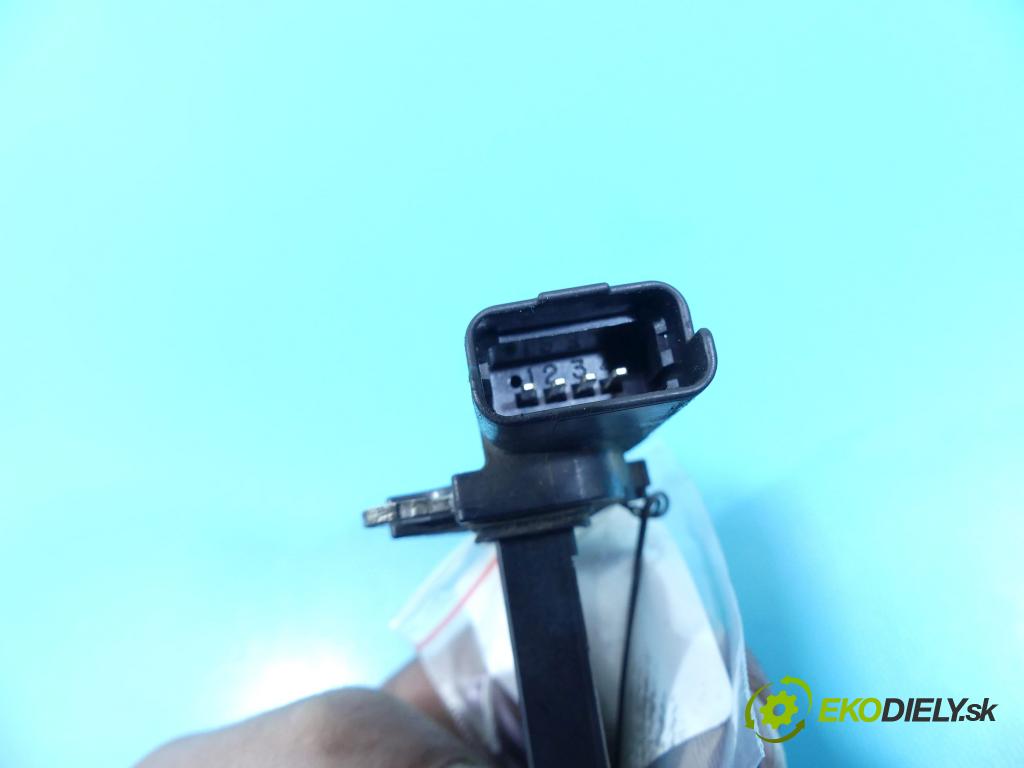 Peugeot 301 1.6 hdi 99 HP manual 73 kW 1560 cm3 4- průtokoměr: 9677093080 (Váhy vzduchu)