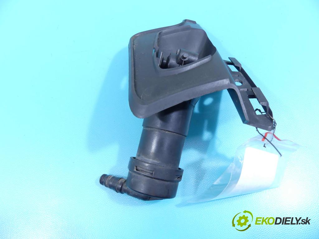 Saab 9-5 2.0 T 150 HP automatic 110 kW 1985 cm3 5- ostrekovač reflektor: ľavý 520360298 (Motorček ostrekovačov)