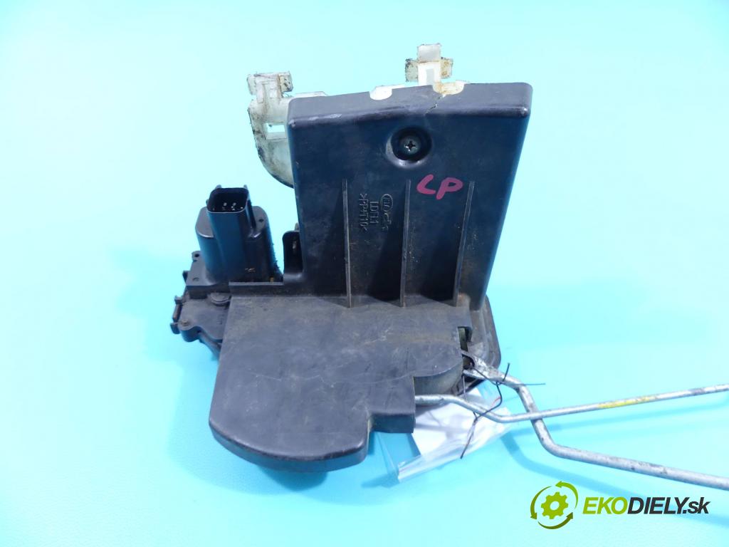 Kia Cerato 2004-2008 2.0 crdi 113 hp manual 83 kW 1991 cm3 5- zámek přední levý