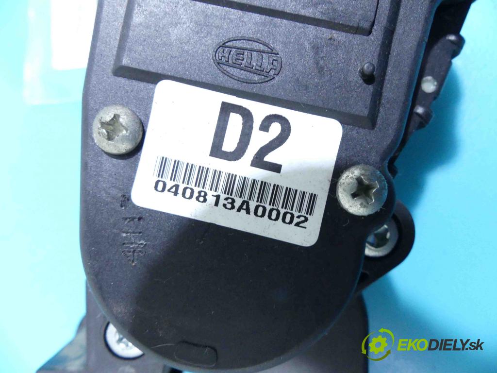 Kia Cerato 2004-2008 2.0 crdi 113 HP manual 83 kW 1991 cm3 5- pedále 32700-2F200 (Pedále)