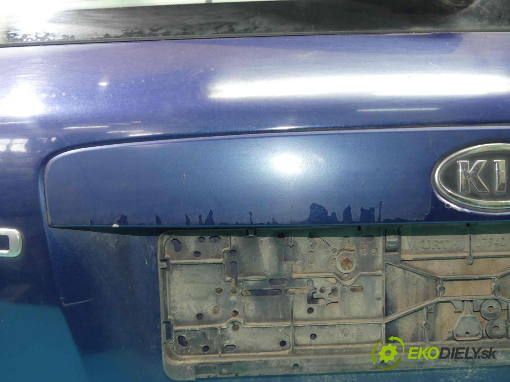Kia Cerato 2004-2008 2.0 crdi 113 HP manual 83 kW 1991 cm3 5- zadna kufor  (Zadné kapoty)
