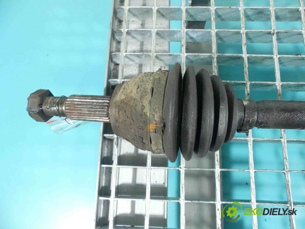 Ford Fusion 1.4 16v 80 HP manual 59 kW 1388 cm3 5- poloos pravé  (Poloosy)