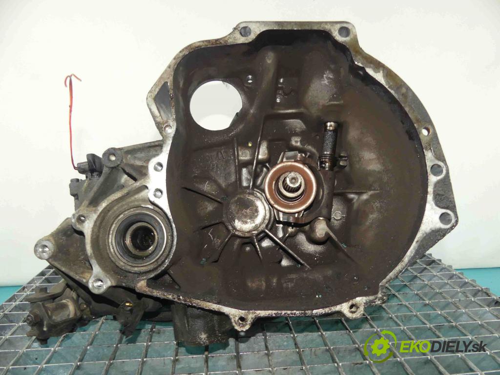 Nissan Almera N15 1995-2000 1.4 16v 75 HP manual 55 kW 1392 cm3 4- prevodovka stupeň,rýchlosť manual 50Y 8