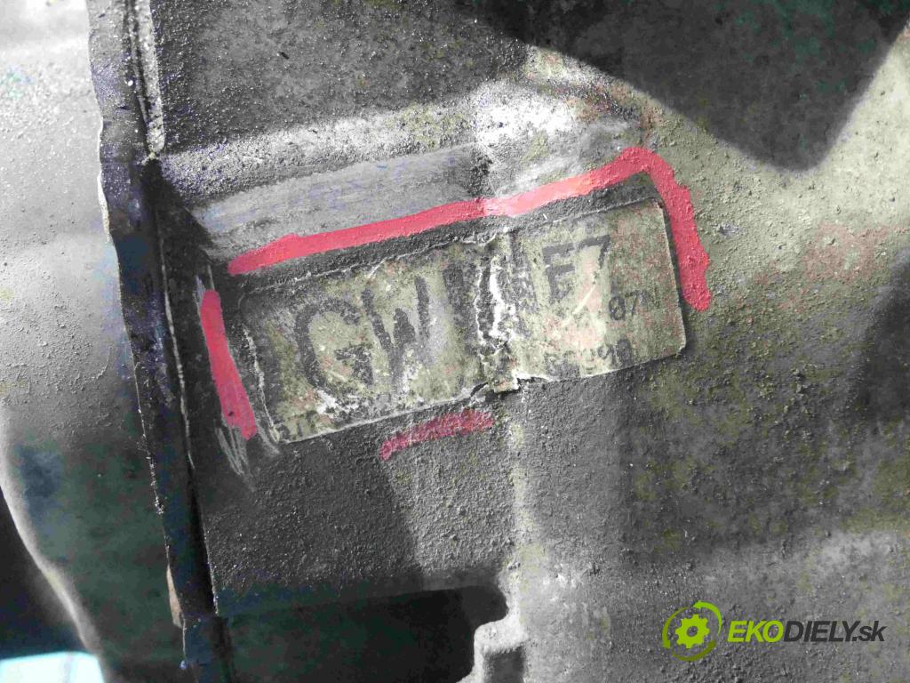 Suzuki Swift Mk5 1989-2004 1.0 53KM manual 39 kW 993 cm3 5- prevodovka stupeň,rýchlosť manual