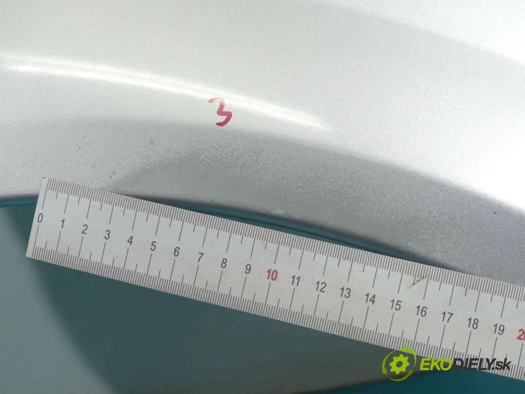 Mazda Premacy 2.0 16v 131 hp manual 96 kW 1991 cm3 5- blatnik přední pravý