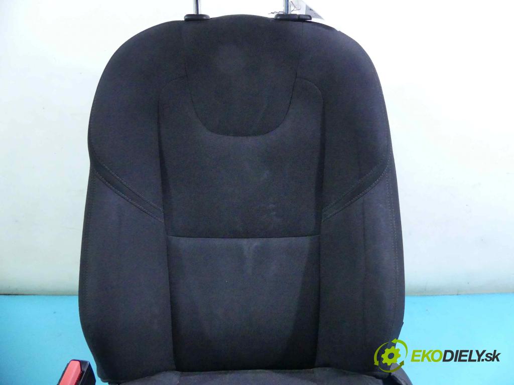 Volvo V40 II 2012-2019 1.6 D2 114 HP manual 84 kW 1560 cm3 5- Sedačka ľavý  (Sedačky, sedadlá)