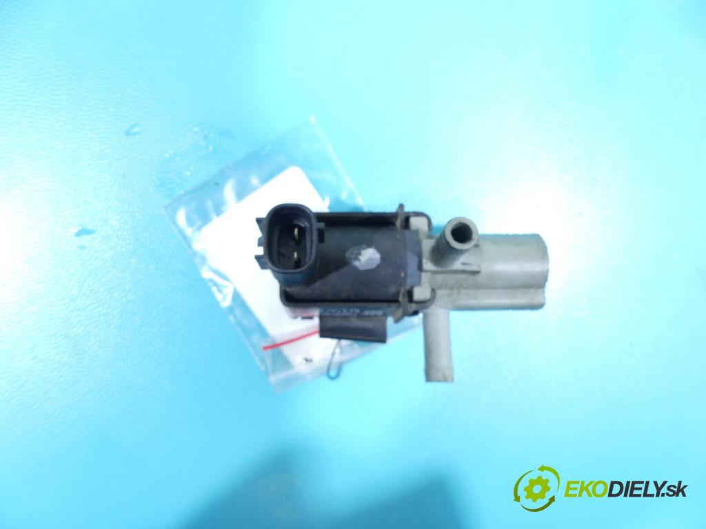 Toyota Corolla E12 2001-2009 1.4 vvti 97KM manual 71 kW 1398 cm3 5- ventil podtlaku 90080-91218 (Ventily)