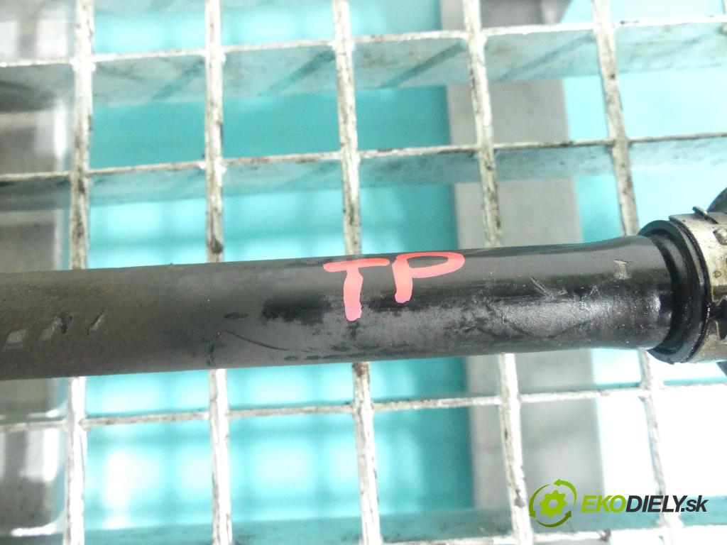 Volvo XC90 I 2002-2014 2.4 D5 163 HP automatic 120 kW 2401 cm3 5- poloos pravé 30651528 (Poloosy)