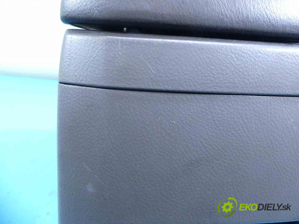 Toyota Land Cruiser J120 2002-2010 3.0 D4D 163 HP automatic 120 kW 2982 cm3 5- operadlo 58912-60080 (Lakťové opierky)