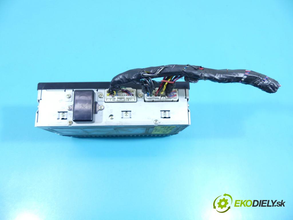 Toyota Land Cruiser J120 2002-2010 3.0 D4D 163 HP automatic 120 kW 2982 cm3 5- Zesilovač: 86280-60290 (Zosilňovače)