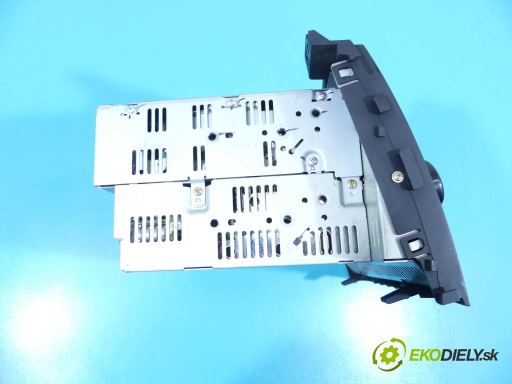 Toyota Land Cruiser J120 2002-2010 3.0 D4D 163 HP automatic 120 kW 2982 cm3 5- Radio originál 86120-60510