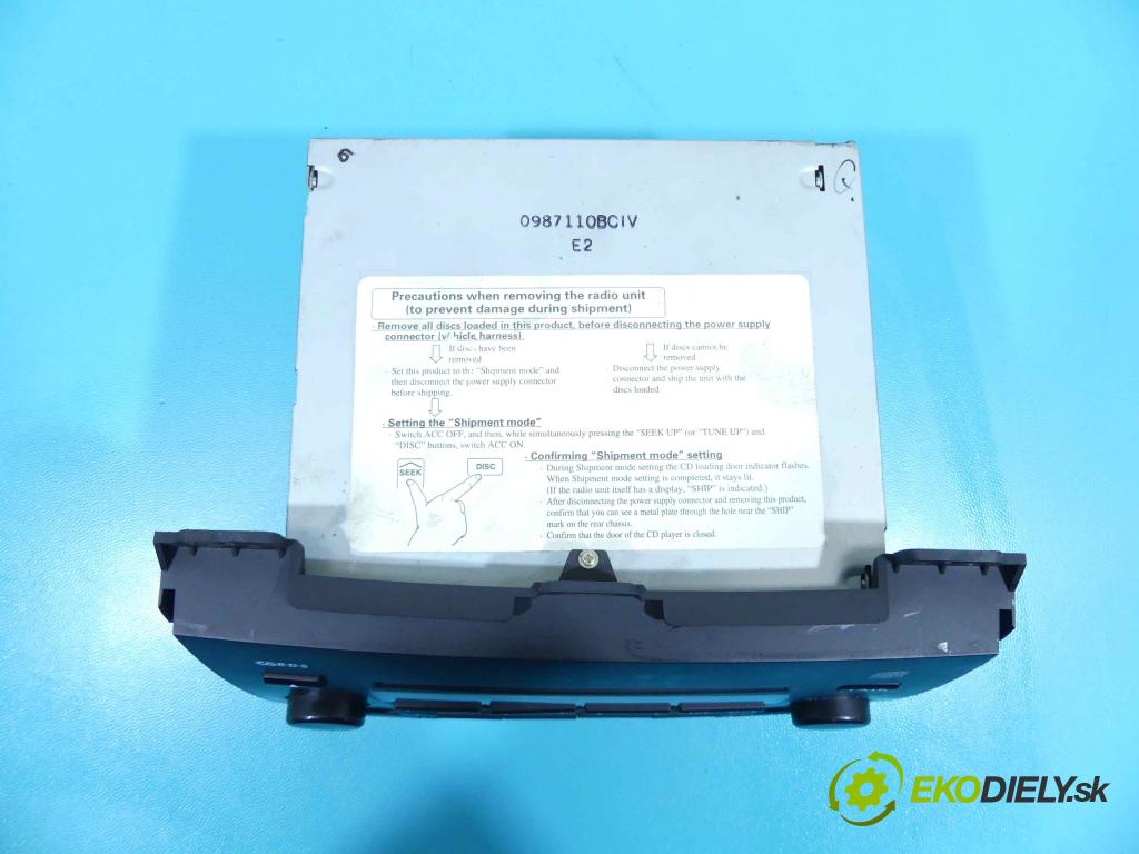 Toyota Land Cruiser J120 2002-2010 3.0 D4D 163 HP automatic 120 kW 2982 cm3 5- Radio originál 86120-60510