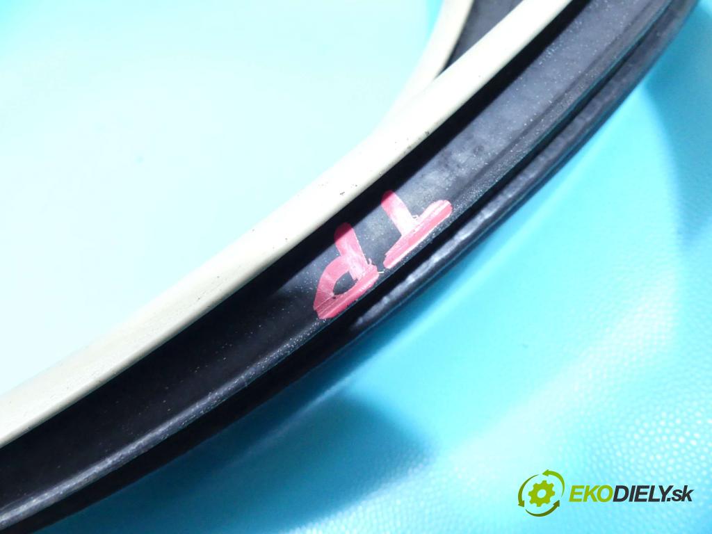 Toyota Land Cruiser J120 2002-2010 3.0 D4D 163 hp automatic 120 kW 2982 cm3 5- Těsnění: dveře zadní pravé  (Ostatní)