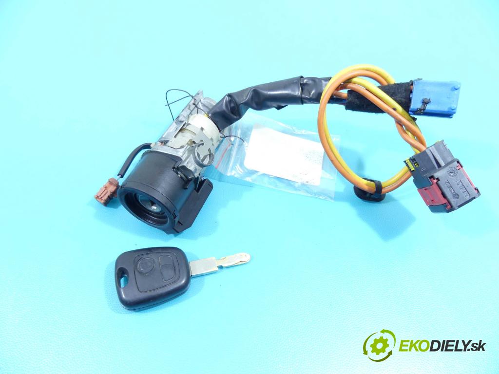 Peugeot 406 2.0 hdi 109 hp manual 80 kW 1997 cm3 5- spínací skříňka  (Spínací skříňky a klíče)