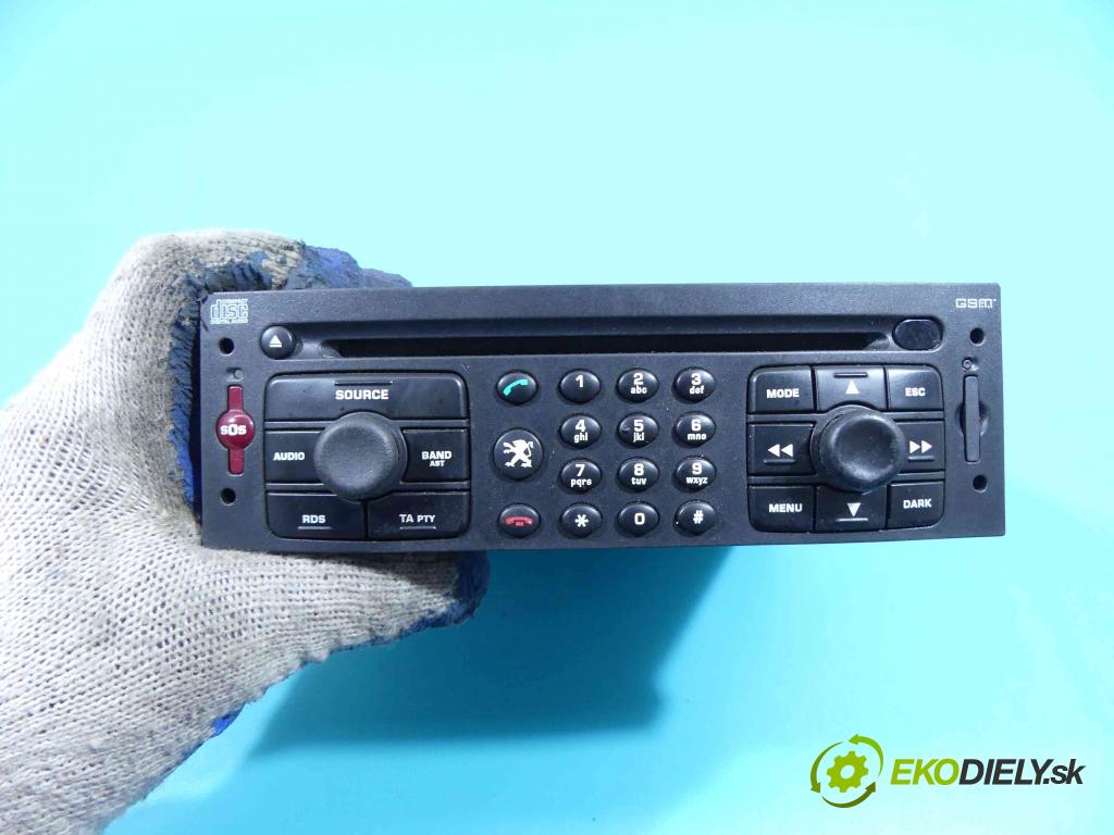 Peugeot 307 2.0 hdi 107 HP manual 79 kW 1997 cm3 5- Radio originál 96511851XT