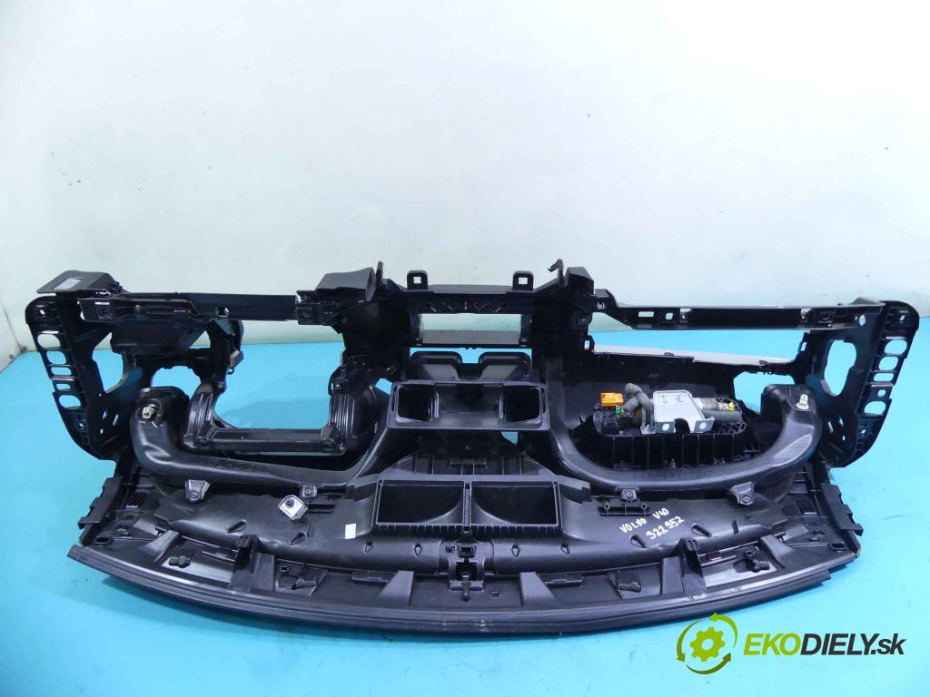 Volvo V40 II 2012-2019 1.6 D2 114 HP manual 84 kW 1560 cm3 5- kokpit,pristrojová doska rozdeľovacia P31291367
