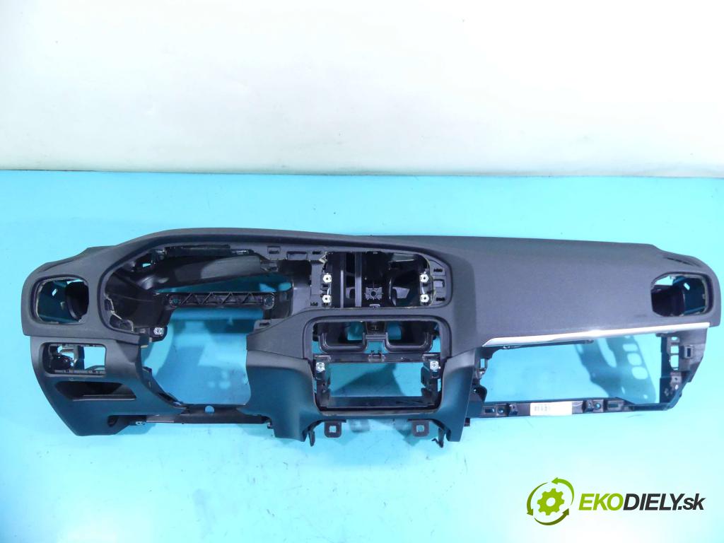 Volvo V40 II 2012-2019 1.6 D2 114 HP manual 84 kW 1560 cm3 5- kokpit,pristrojová doska rozdeľovacia P31291367