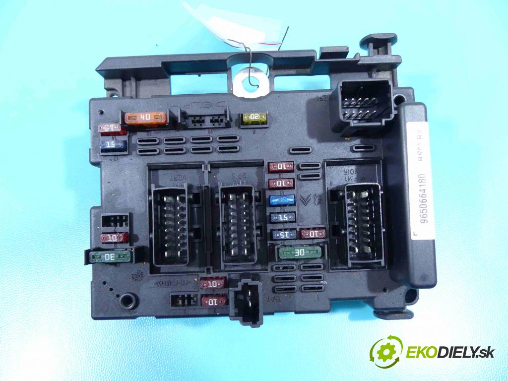 Peugeot 307 2.0 hdi 107 HP manual 79 kW 1997 cm3 5- modul riadiaca jednotka 9650664180 (Ostatné)