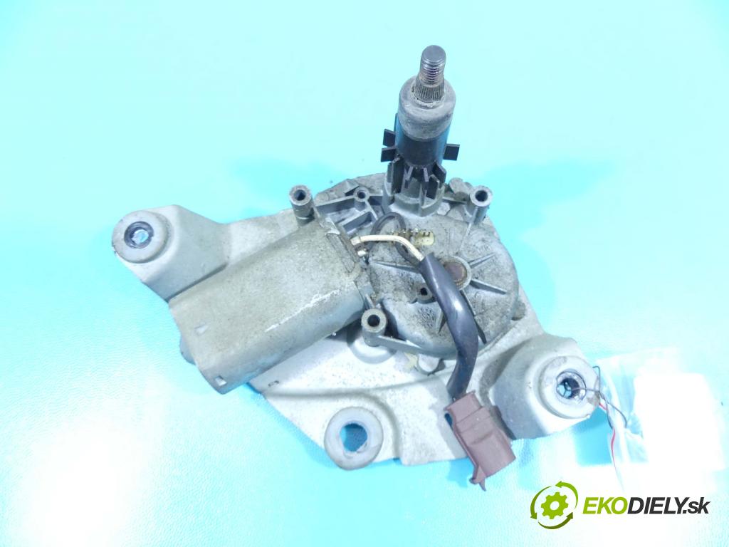Peugeot 206 1.9d 69KM manual 51 kW 1868 cm3 5- motor stieračov zadné 9628679980