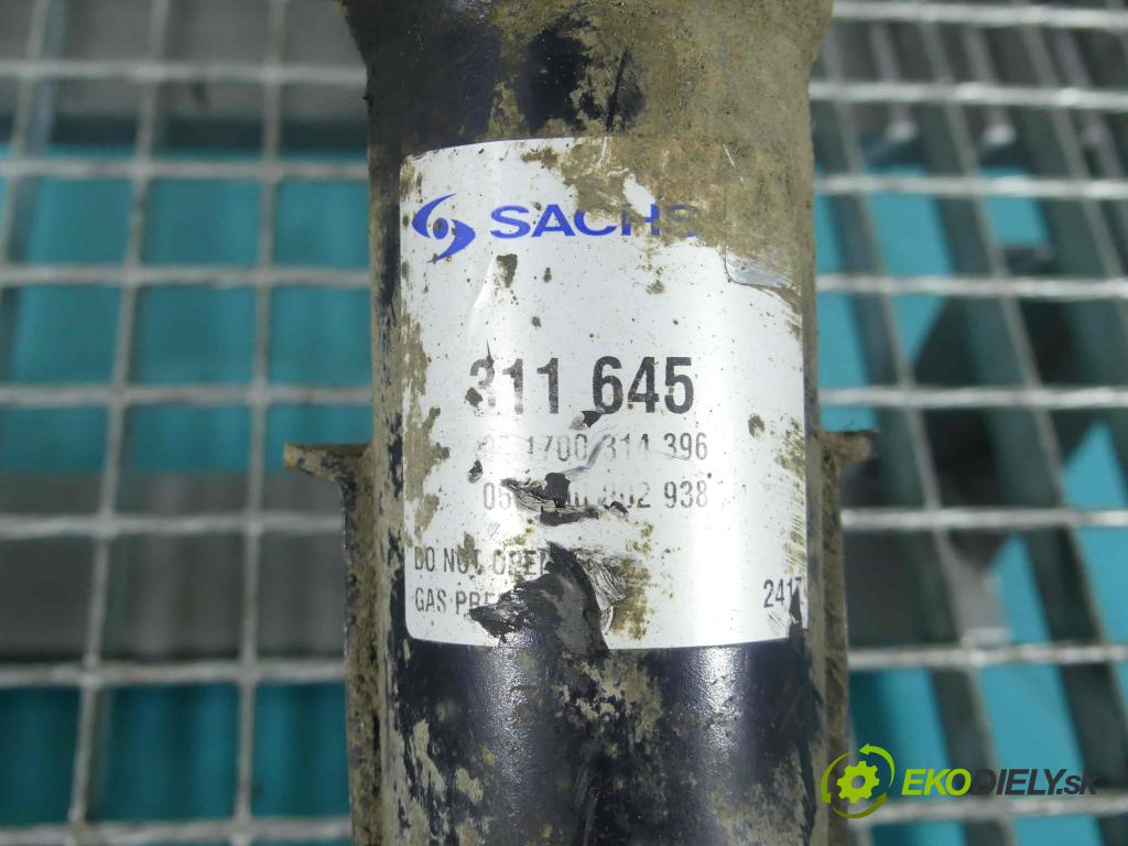 Mercedes Vito W639 2003-2014 2.2 cdi 150 HP manual 110 kW 2148 cm3 5- tlmič predné pravý  (Kľučka dverí ostatné)