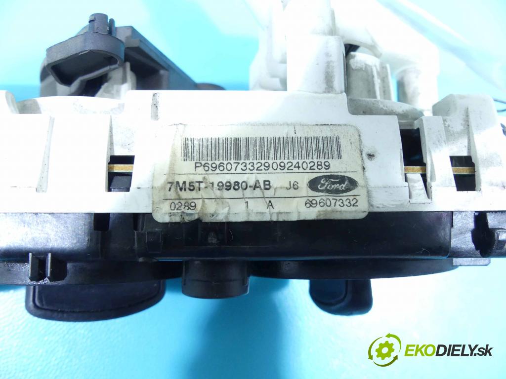 Ford Focus Mk2 2004-2011 1.6 tdci 90 HP manual 66 kW 1560 cm3 5- panel kúrenia 7M5T-19980-AB
