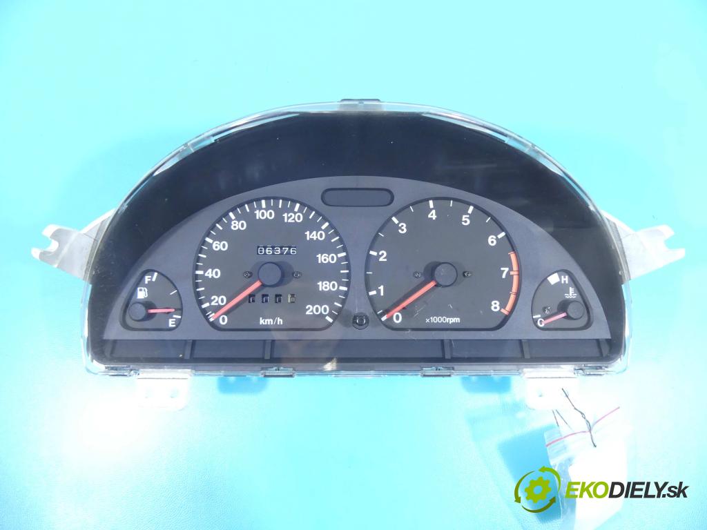 Suzuki Swift Mk5 1989-2004 1.0 53KM manual 39 kW 993 cm3 5- prístrojovka/ budíky  (Prístrojové dosky, displeje)