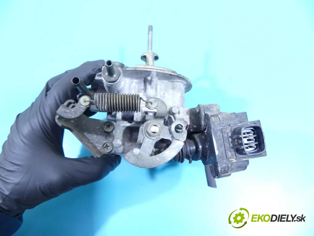 Suzuki Swift Mk5 1989-2004 1.0 53KM manual 39 kW 993 cm3 5- karburátor 13400-50G11 (Karburátory)