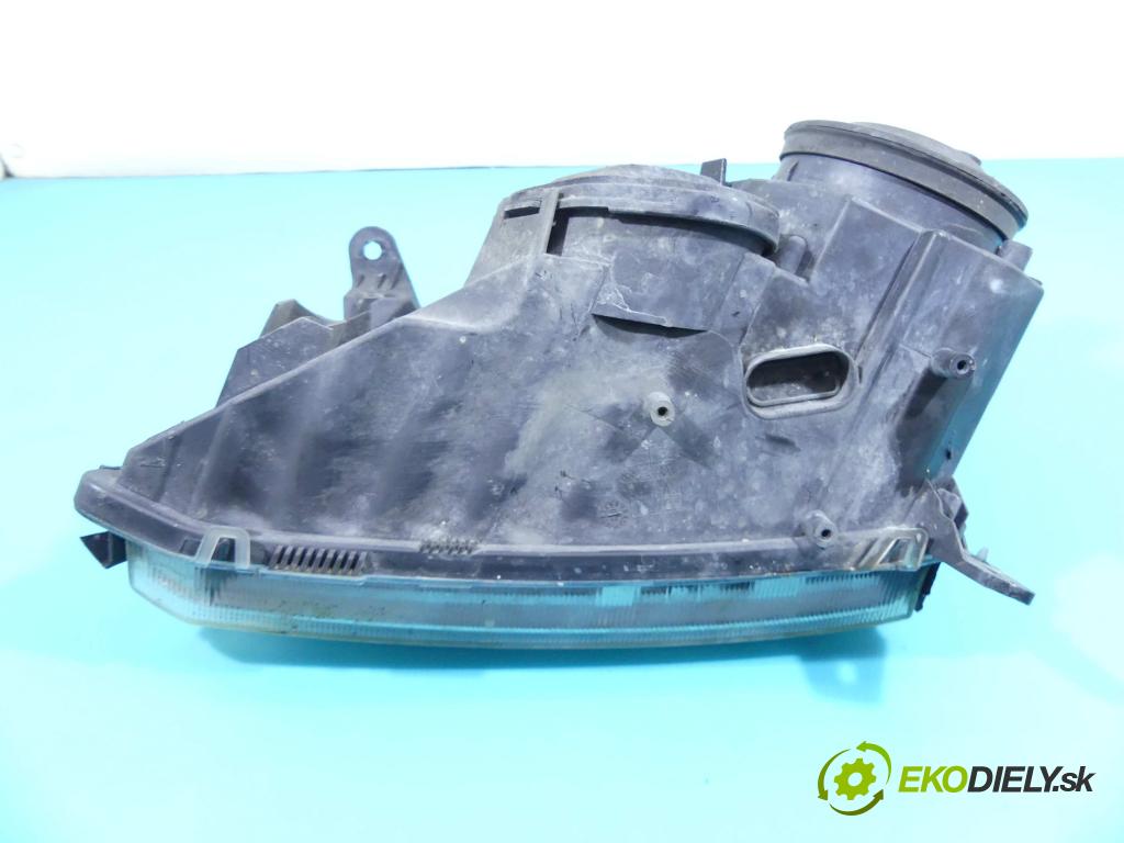 Opel Vectra C 2002-2008 2.0 dti 101 HP manual 74 kW 1995 cm3 4- Reflektor: pravý  (Pravé)