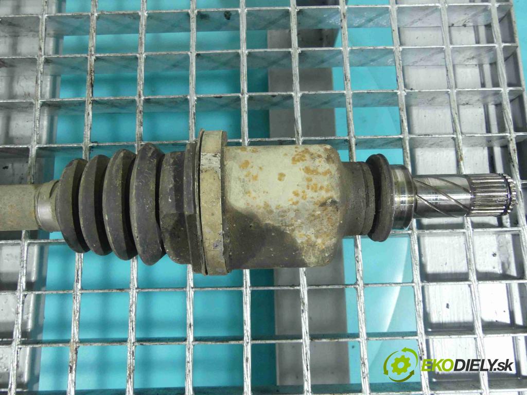 Renault Megane II 2003-2008 1.5 dci 86 HP manual 63 kW 1461 cm3 3- poloos ľavé  (Poloosy)