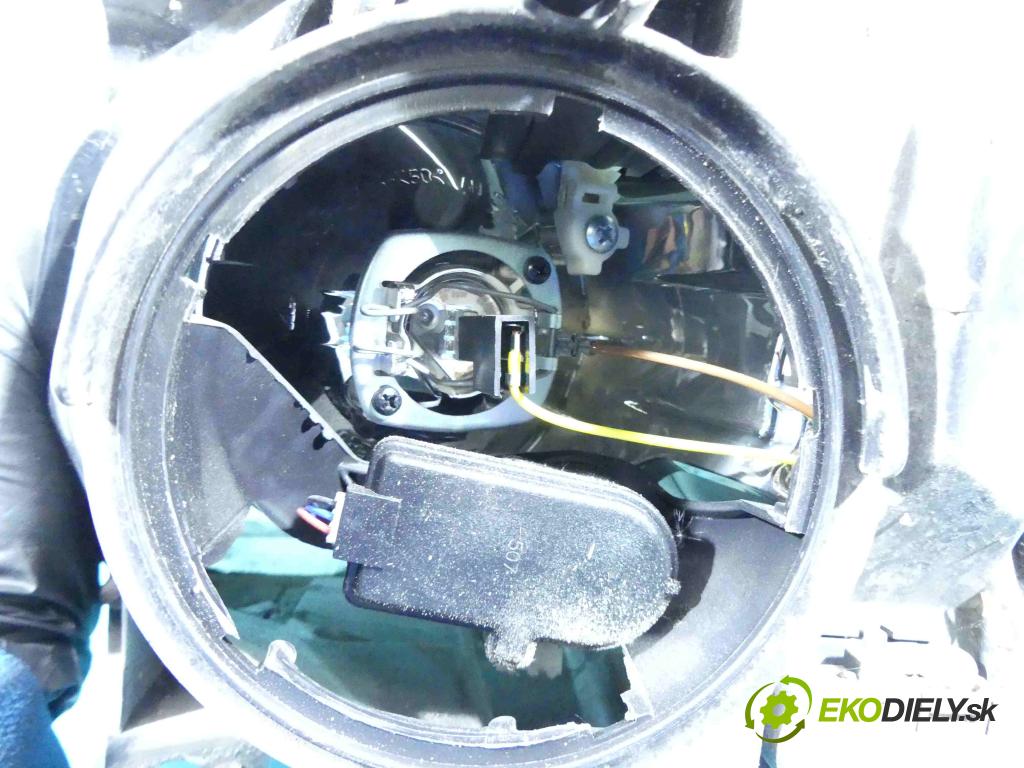 Fiat Doblo I 2001-2010 1,3.0 jtd 75 HP manual 55 kW 1248 cm3 5- Reflektor: pravý 43680999 (Pravé)