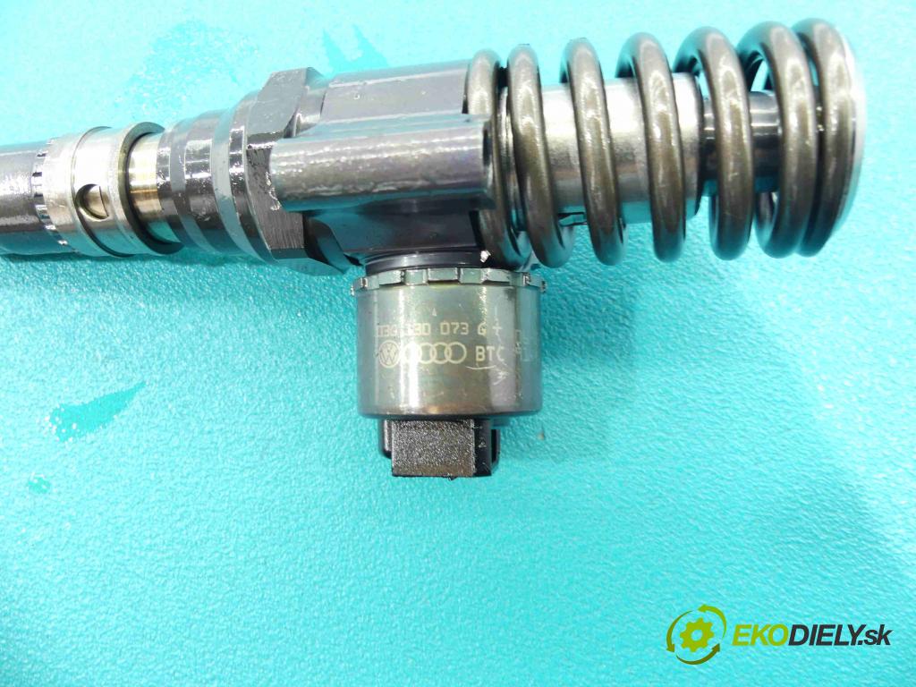Skoda Octavia II 2004-2013 2.0 TDI 140 HP manual 103 kW 1968 cm3 5- vstrekovacie čerpadlo 0414720404 (Vstrekovače)