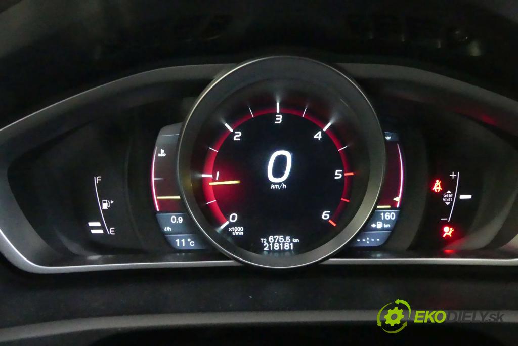 Volvo V40 II 2012-2019 1.6 D2 114 HP manual 84 kW 1560 cm3 5- prístrojovka/ budíky 31412271 (Prístrojové dosky, displeje)