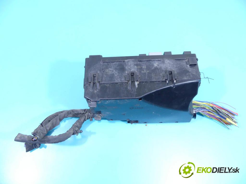 Volvo V40 II 2012-2019 1.6 D2 114 hp manual 84 kW 1560 cm3 5- skříňka pojistková AV6T-14A067-AC (Pojistkové skříňky)