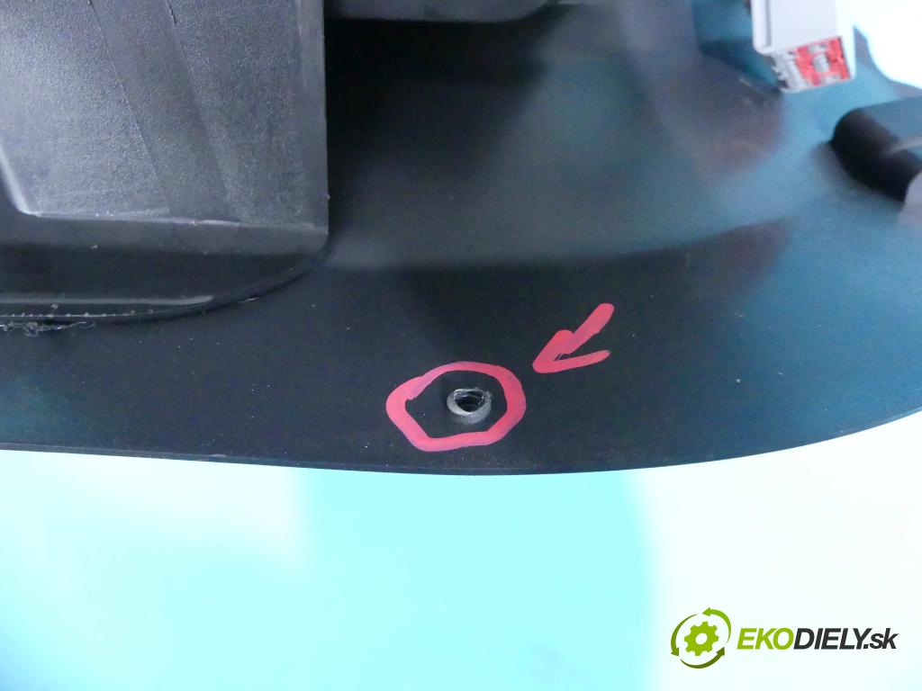 Volvo V40 II 2012-2019 1.6 D2 114 HP manual 84 kW 1560 cm3 5- operadlo 01302313 (Lakťové opierky)