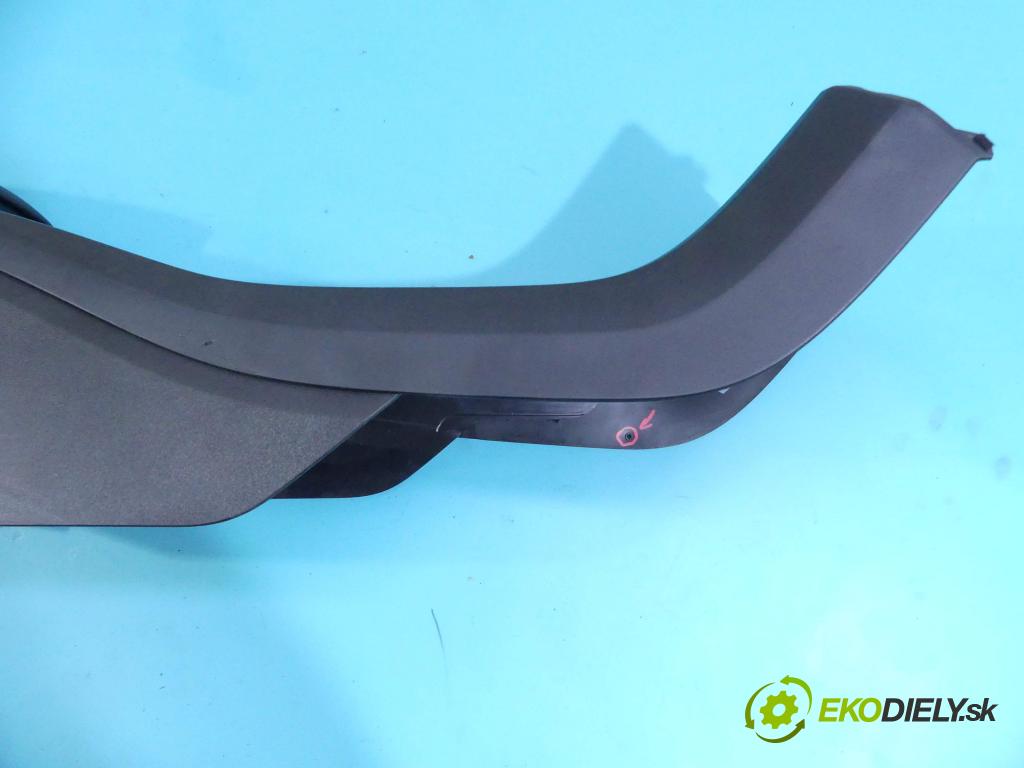 Volvo V40 II 2012-2019 1.6 D2 114 HP manual 84 kW 1560 cm3 5- operadlo 01302313 (Lakťové opierky)