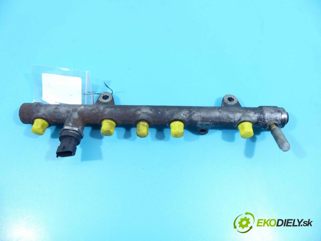 Renault Megane II 2003-2008 1.9 dci 131 HP manual 96 kW 1870 cm3 5- lišta vstrekovacia 0445214116 (Vstrekovacie lišty)