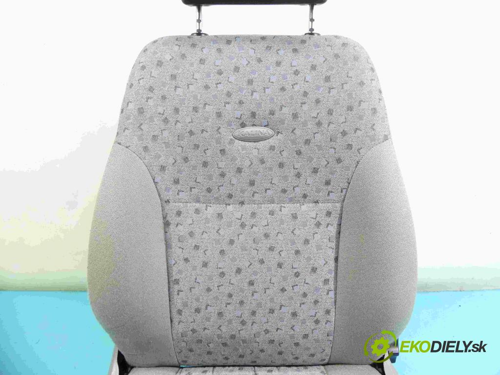 Lada Kalina 2004-2009 1.6 8V 82 HP manual 60 kW 1596 cm3 4- Sedačka pravý  (Sedačky, sedadlá)