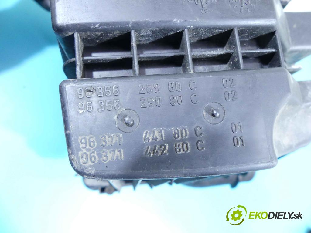 Peugeot 307 1.6 16v 109 HP manual 80 kW 1587 cm3 3- obal filtra vzduchu 9637144180 (Obaly filtrov vzduchu)