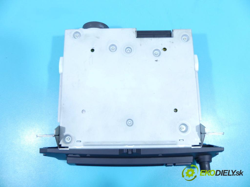 Bmw 5 E60 2003-2010 3.0 R6 231 HP manual 170 kW 2979 cm3 4- Radio originál 6940031
