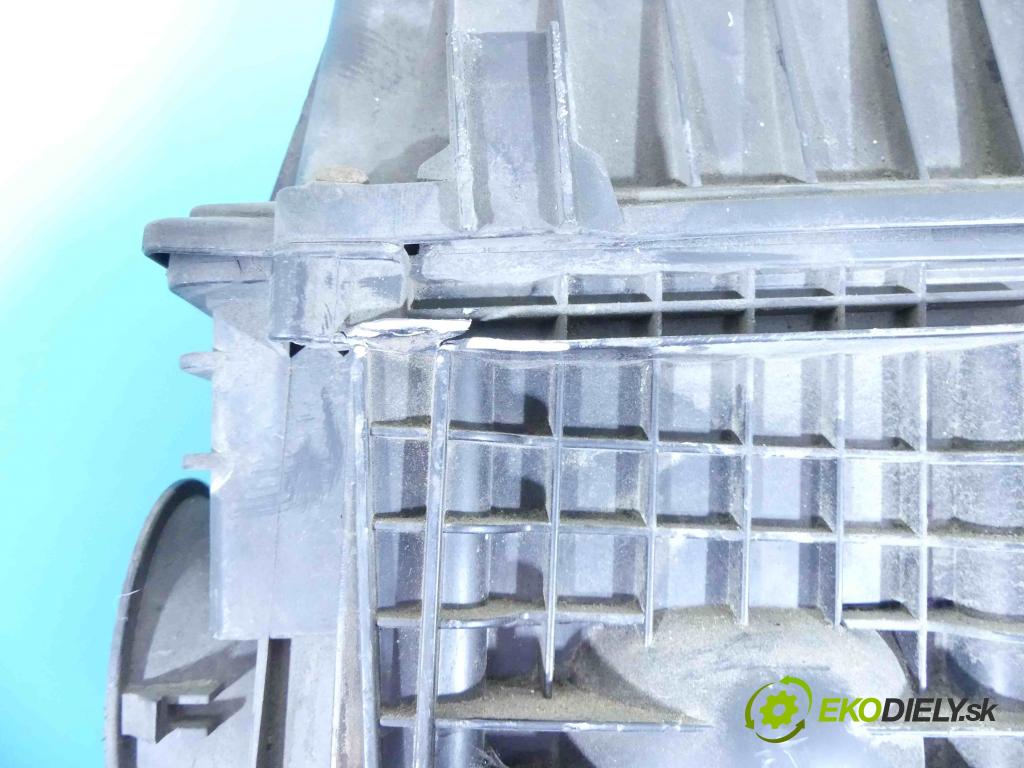 Peugeot 807 2002-2014 2.0 16v 140 HP manual 103 kW 1997 cm3 5- obal filtra vzduchu 9635179780 (Obaly filtrov vzduchu)