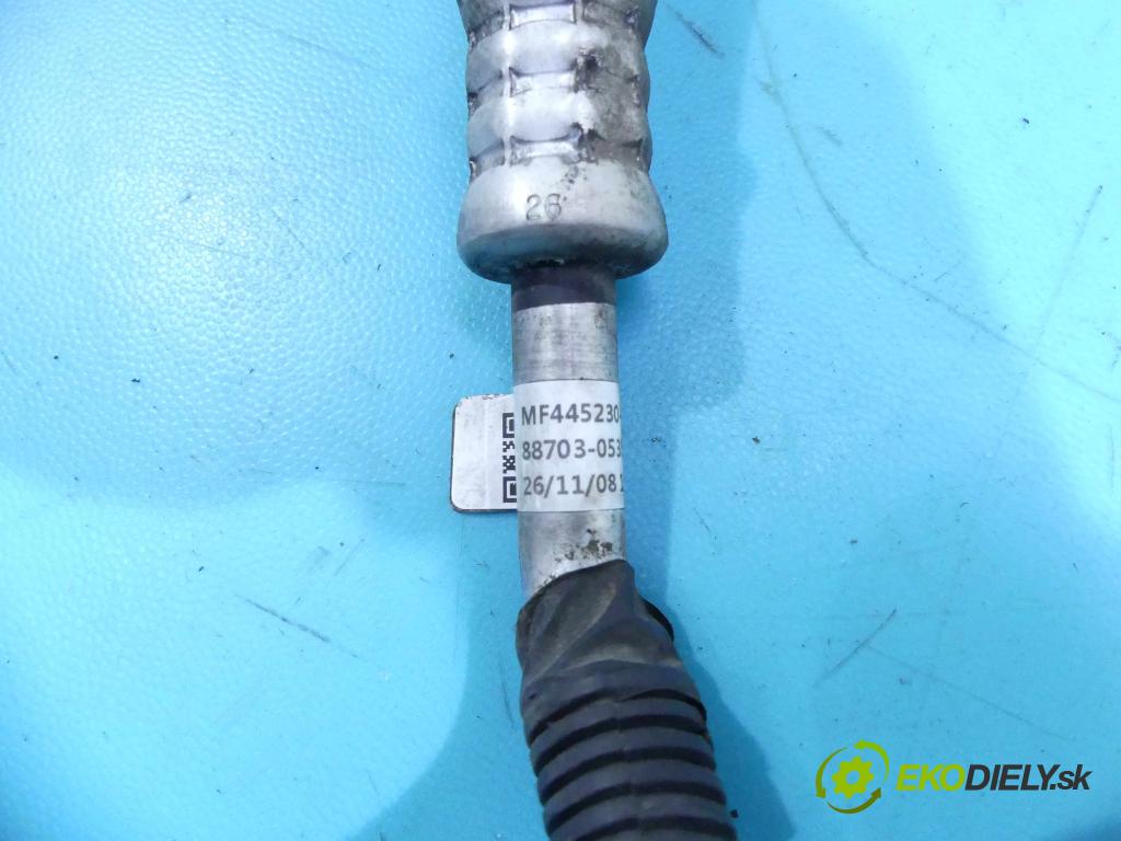 Toyota Avensis III T27 2009-2018 2.0 D4D 126 HP manual 93 kW 1998 cm3 5- rúrka klimatizácie 88703-05350