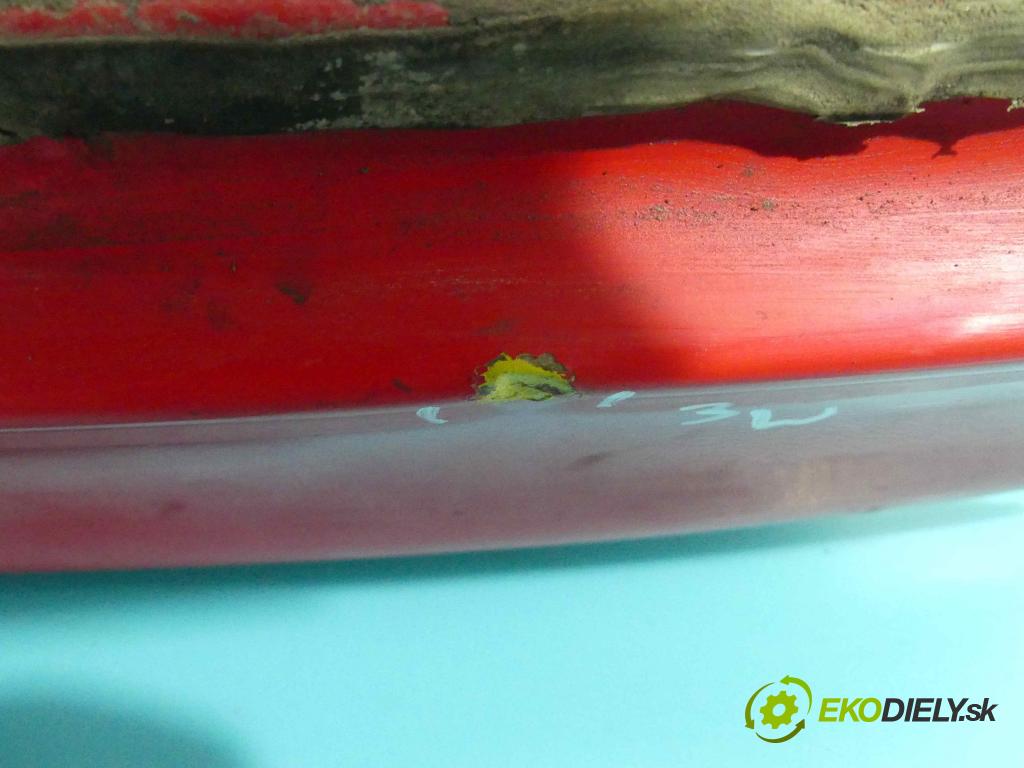 Audi 80 B4 1991-1994 1.9 tdi 90 hp manual 66 kW 1896 cm3 4- zadní kufrové dveře  (Zadní kapoty)