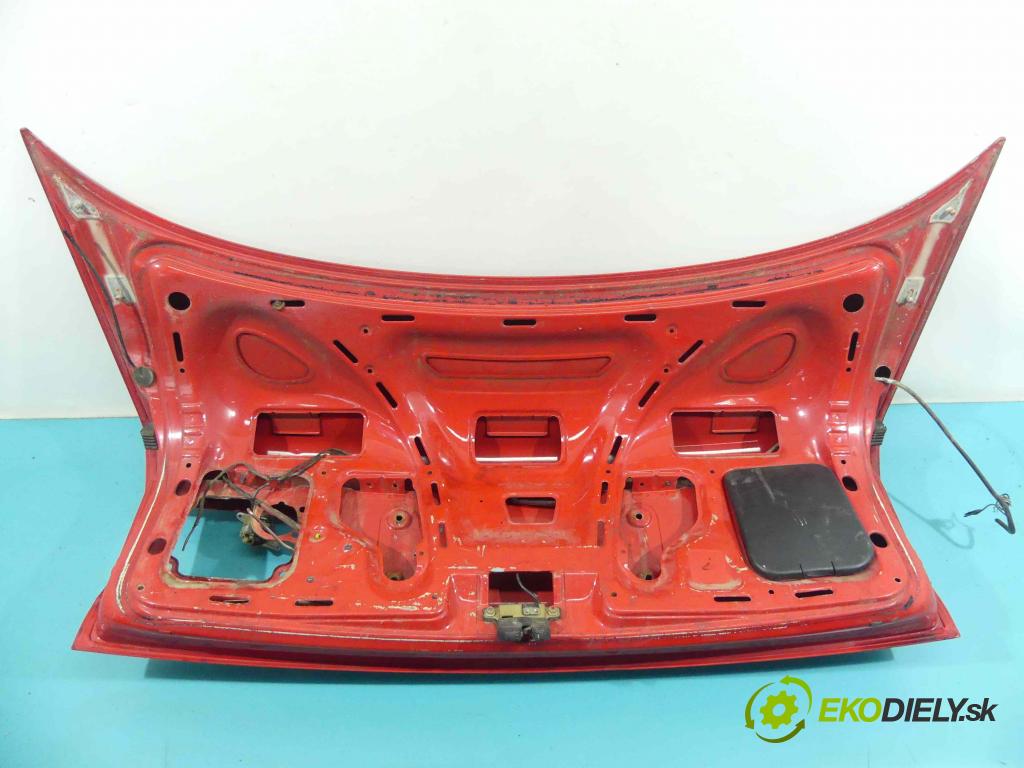 Audi 80 B4 1991-1994 1.9 tdi 90 hp manual 66 kW 1896 cm3 4- zadní kufrové dveře  (Zadní kapoty)