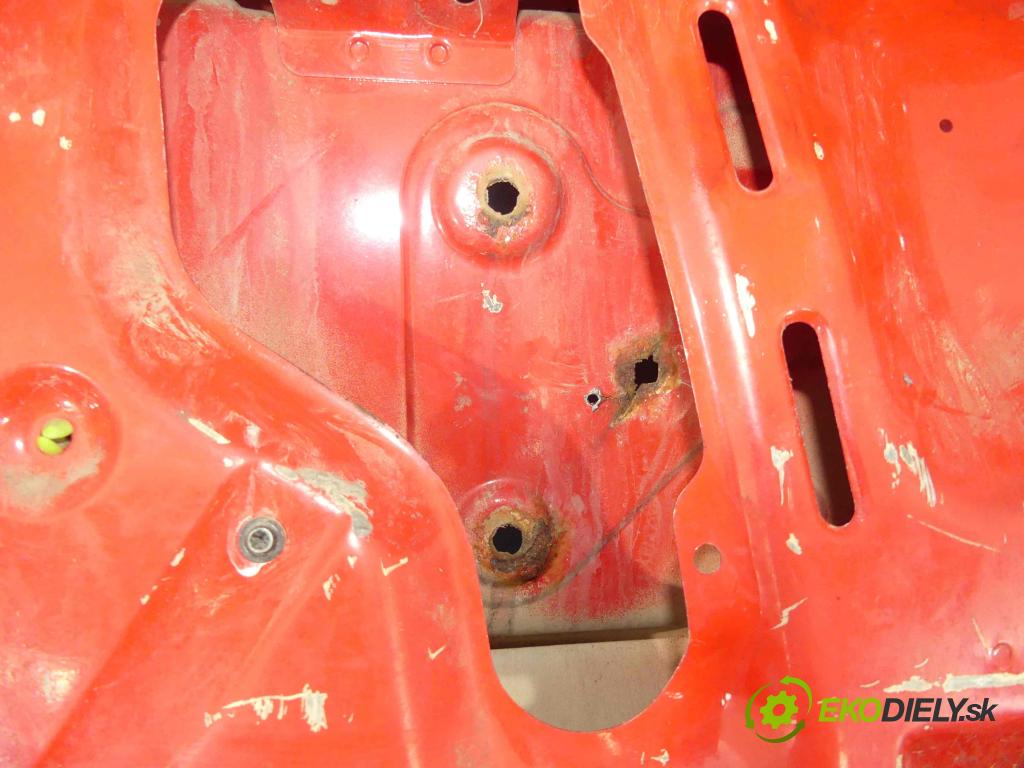 Audi 80 B4 1991-1994 1.9 tdi 90 hp manual 66 kW 1896 cm3 4- zadní kufrové dveře  (Zadní kapoty)