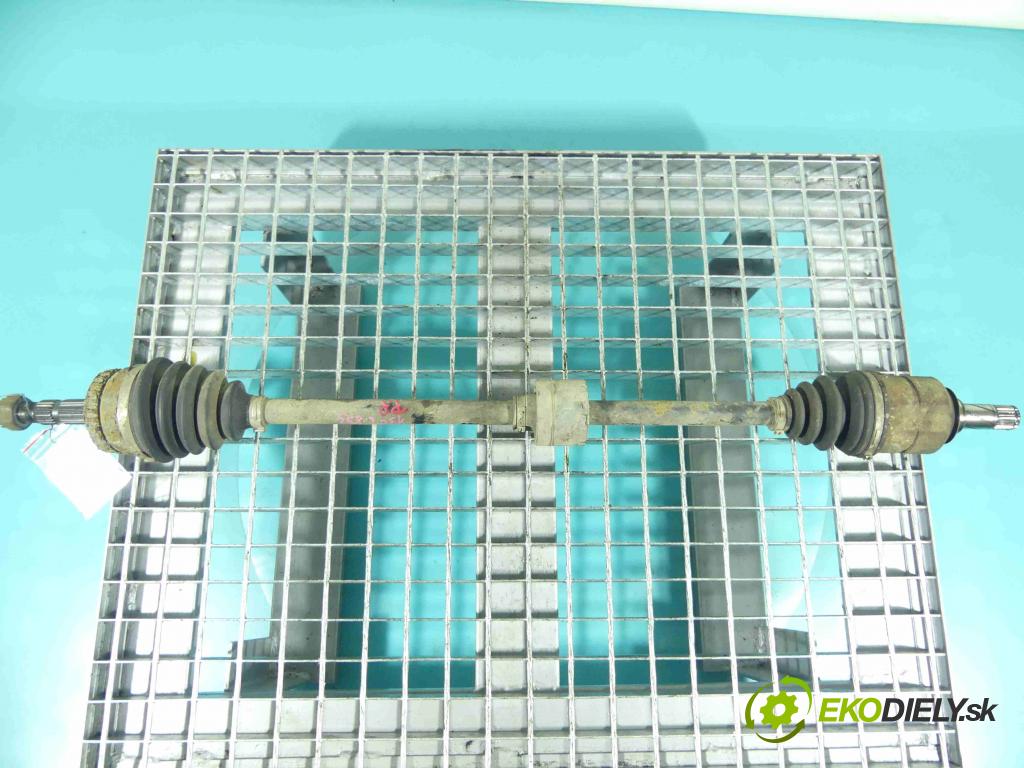 Opel Meriva A 2002-2010 1.6 16v 101 HP manual 74 kW 1598 cm3 5- poloos pravé  (Poloosy)