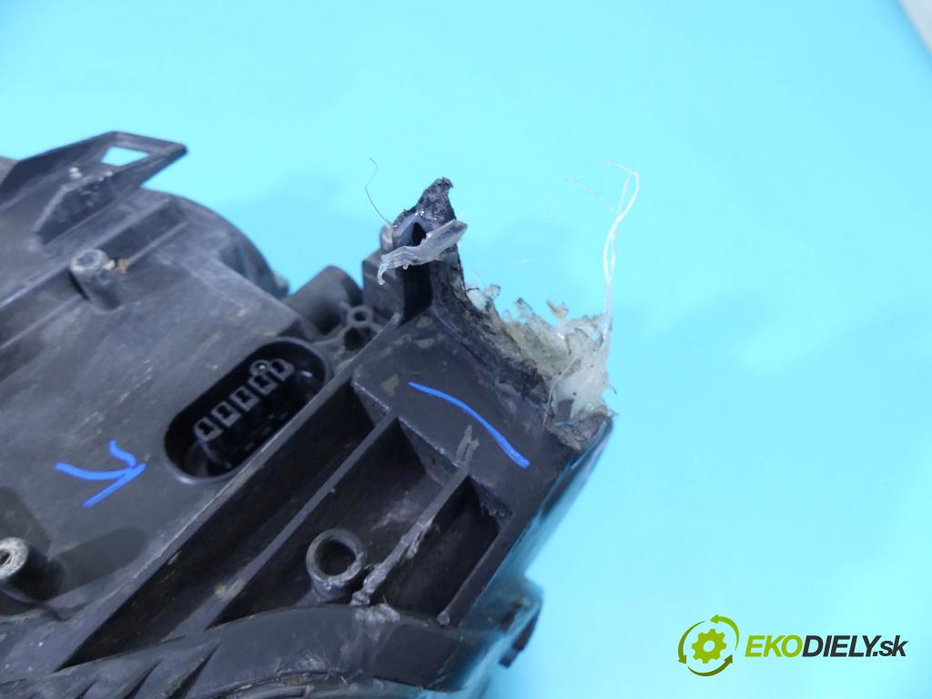 Audi A6 C6 2004-2011 3.0 TDI 224hp automatic 165 kW 2967 cm3 4- Reflektor: pravý  (Pravé)